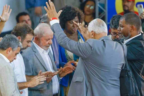 Lula vai sancionar lei que cria o Dia Nacional do Pastor e da Pastora Evangélicos